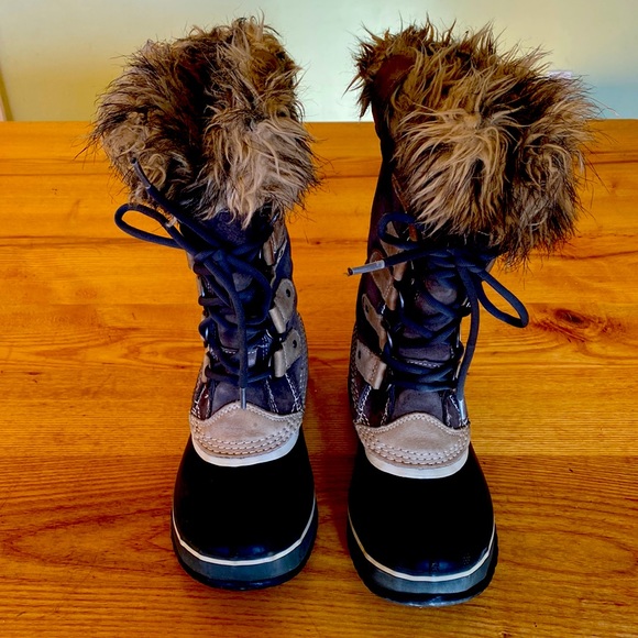 Sorel talk winter boots size 6 - Picture 1 of 4
